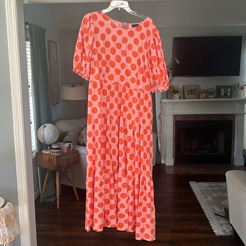 Who What Wear orange & pink polka dot tiered dress. Size L.
